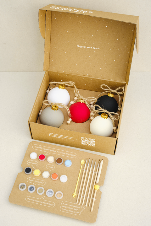 Zestaw do kolorowania bombek noworocznych „Kolory Bożego Narodzenia” (SETB5)