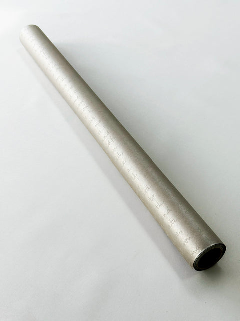 Srebrne opakowanie na prezent