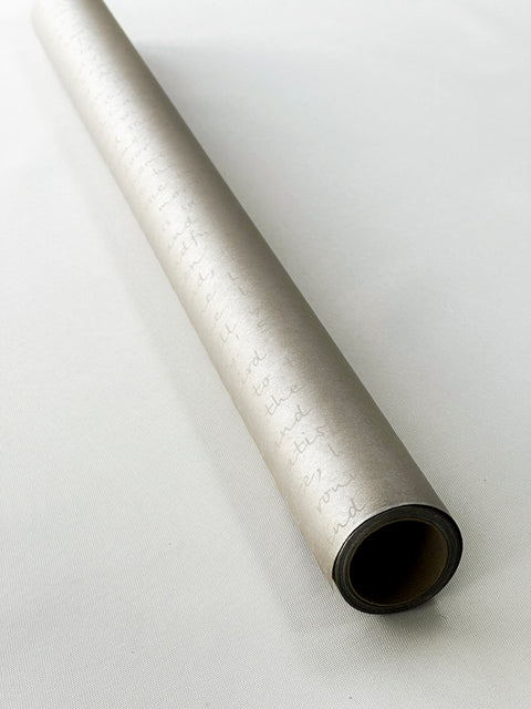 Srebrne opakowanie na prezent