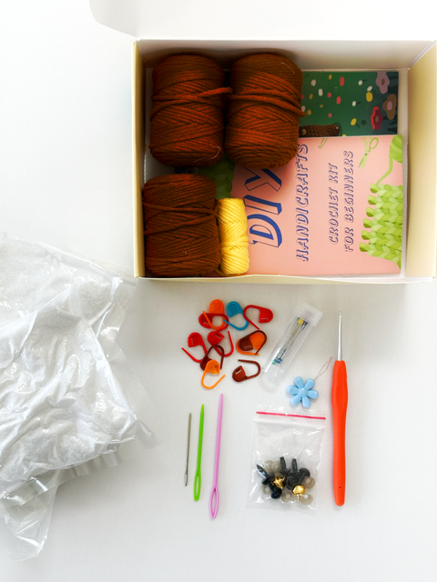 Zestaw do szydełkowania „Pluszowy pudel” (NBV11)