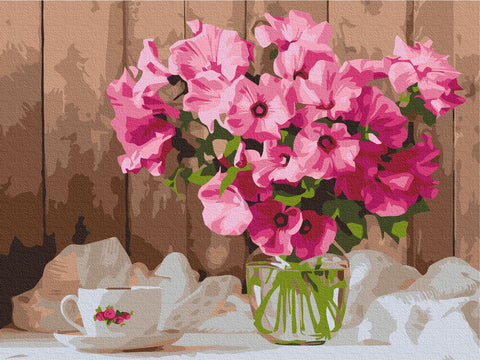 Malowanie po numerach Różowe petunie na stole (RBS52768)